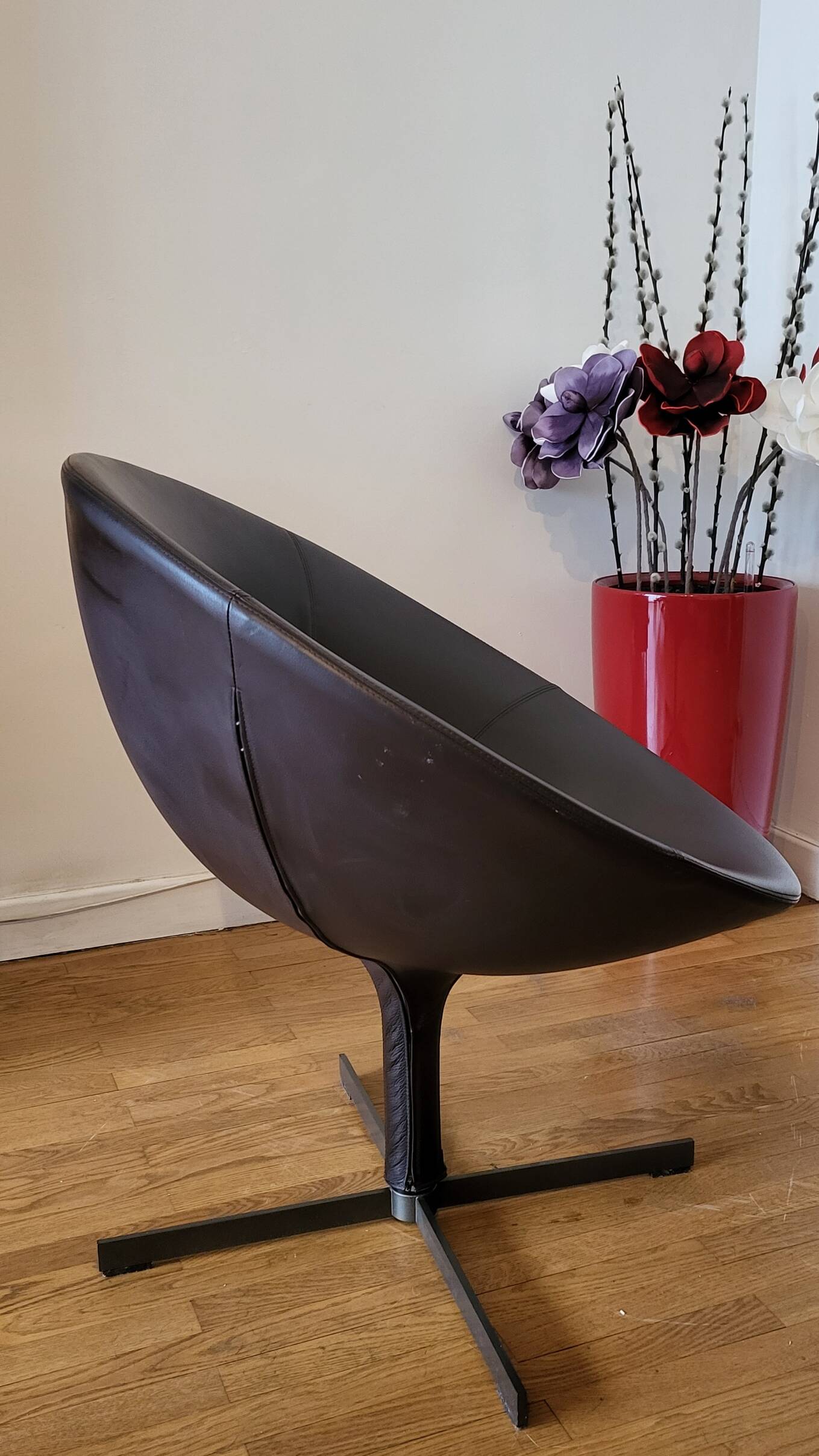 Zanotta Hillroad armchair by Christophe Pillet brown leather Italy 1990 Modern