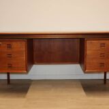 Scandinavian teak desk by Arne Vodder, 1960