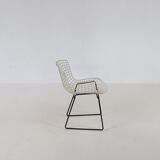Harry Bertoia model 240 wire chair Knoll