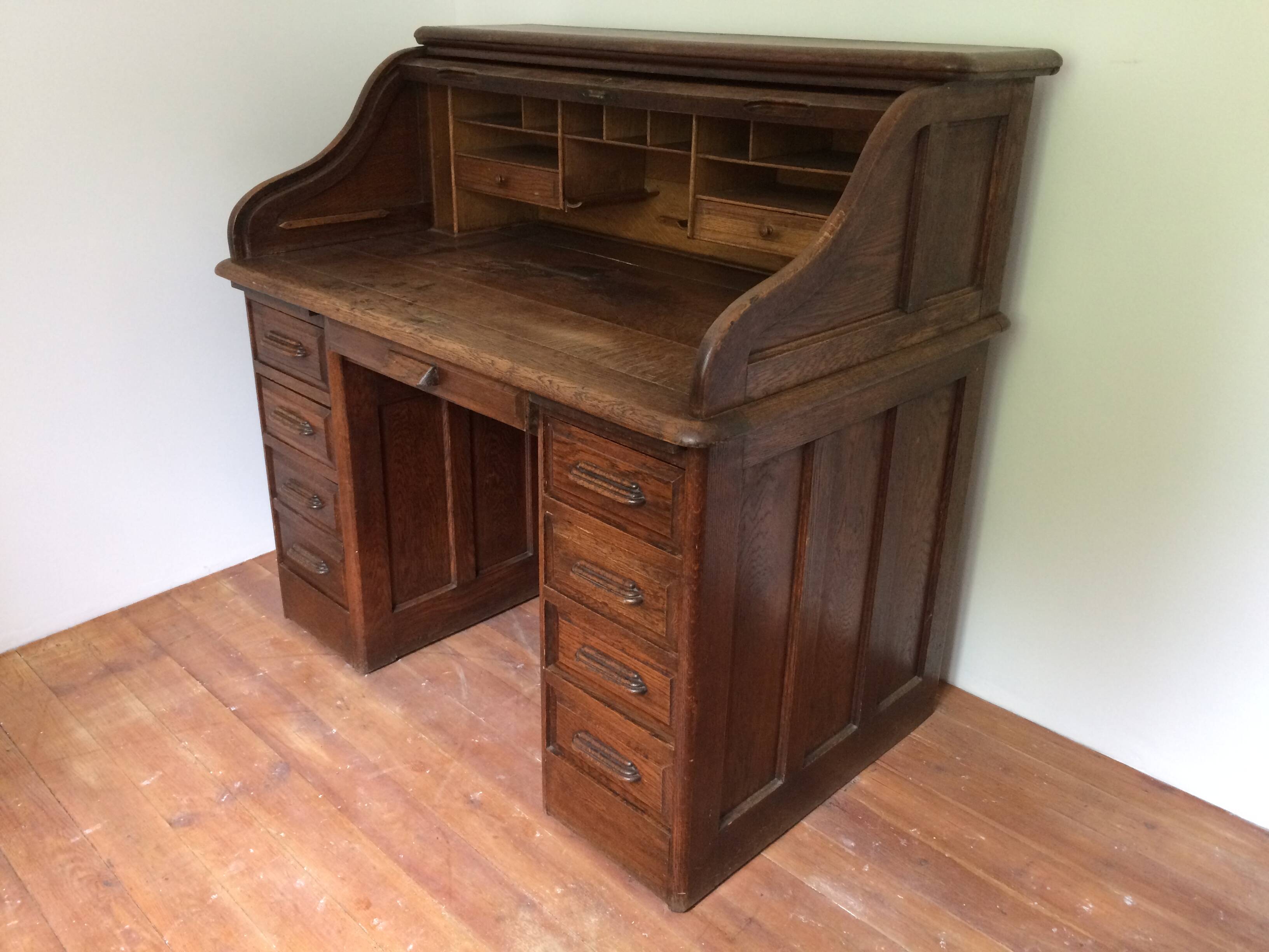 American cylinder desk