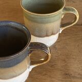 Deux mugs staffordshire