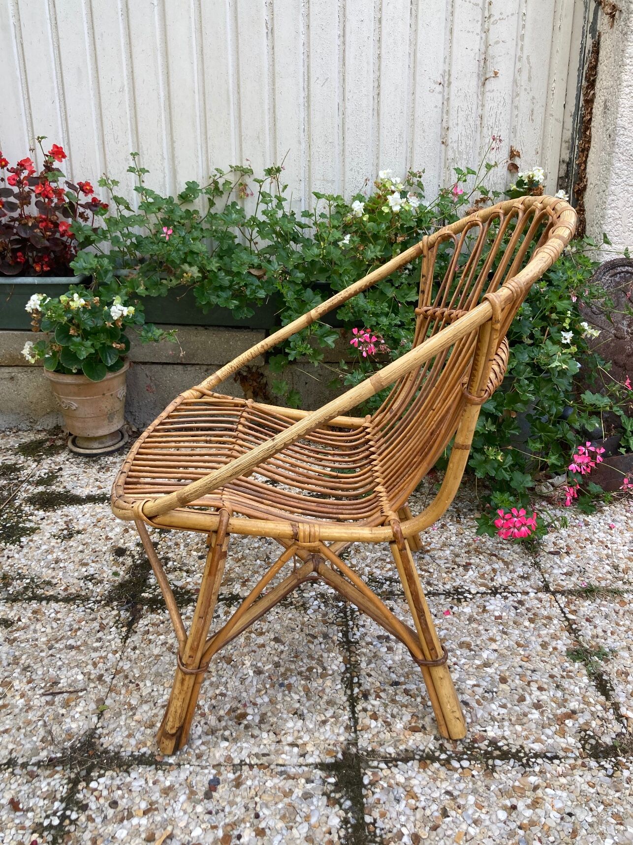 Fauteuil en rotin vintage