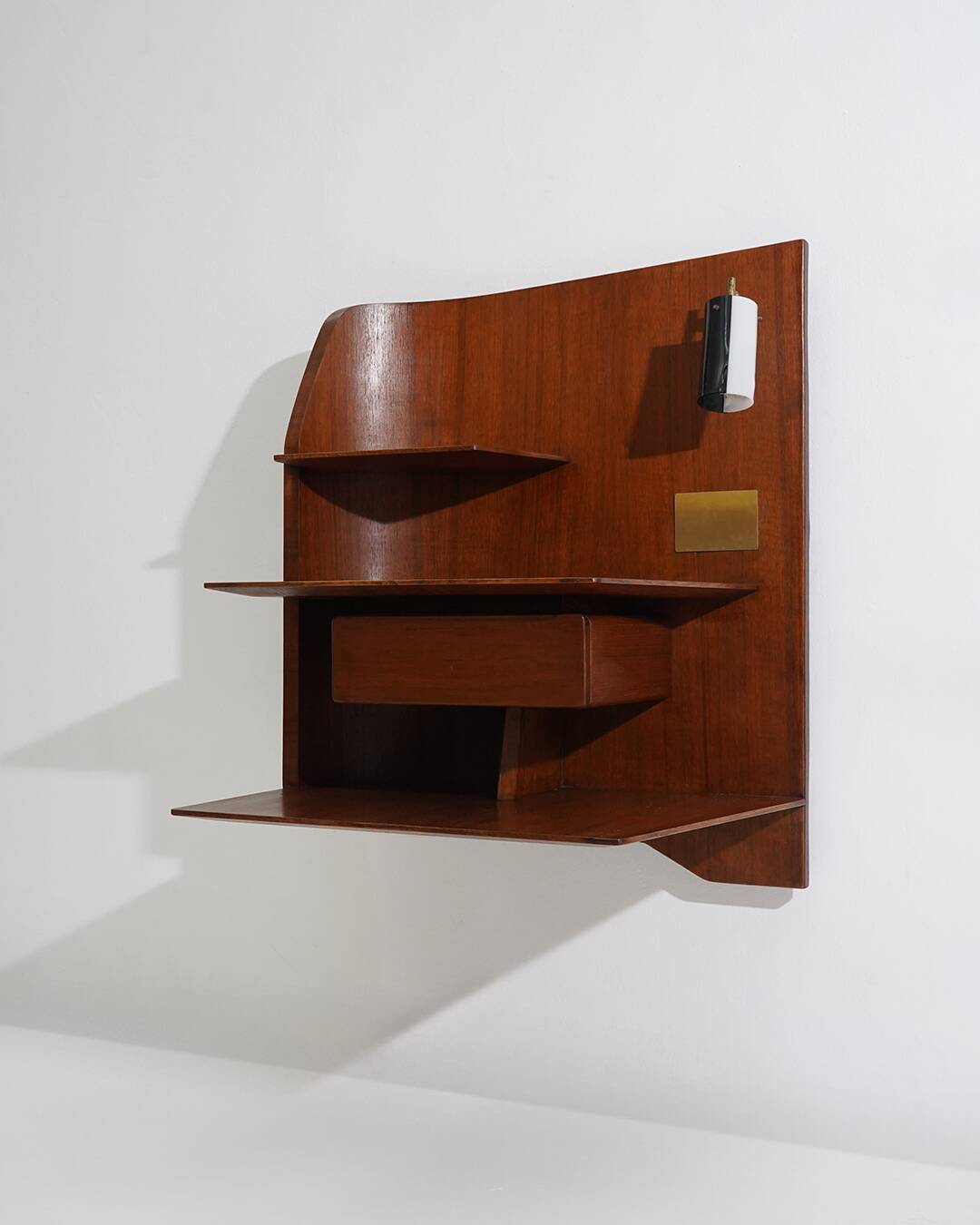 Pair of wall-mounted nightstand by Gio Ponti for Dassi, 1960s