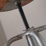Industrial screw stool