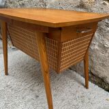 Travailleuse meuble de rangement ou de couture danoise en teck 1960