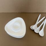 Set of 4 vintage egg cups