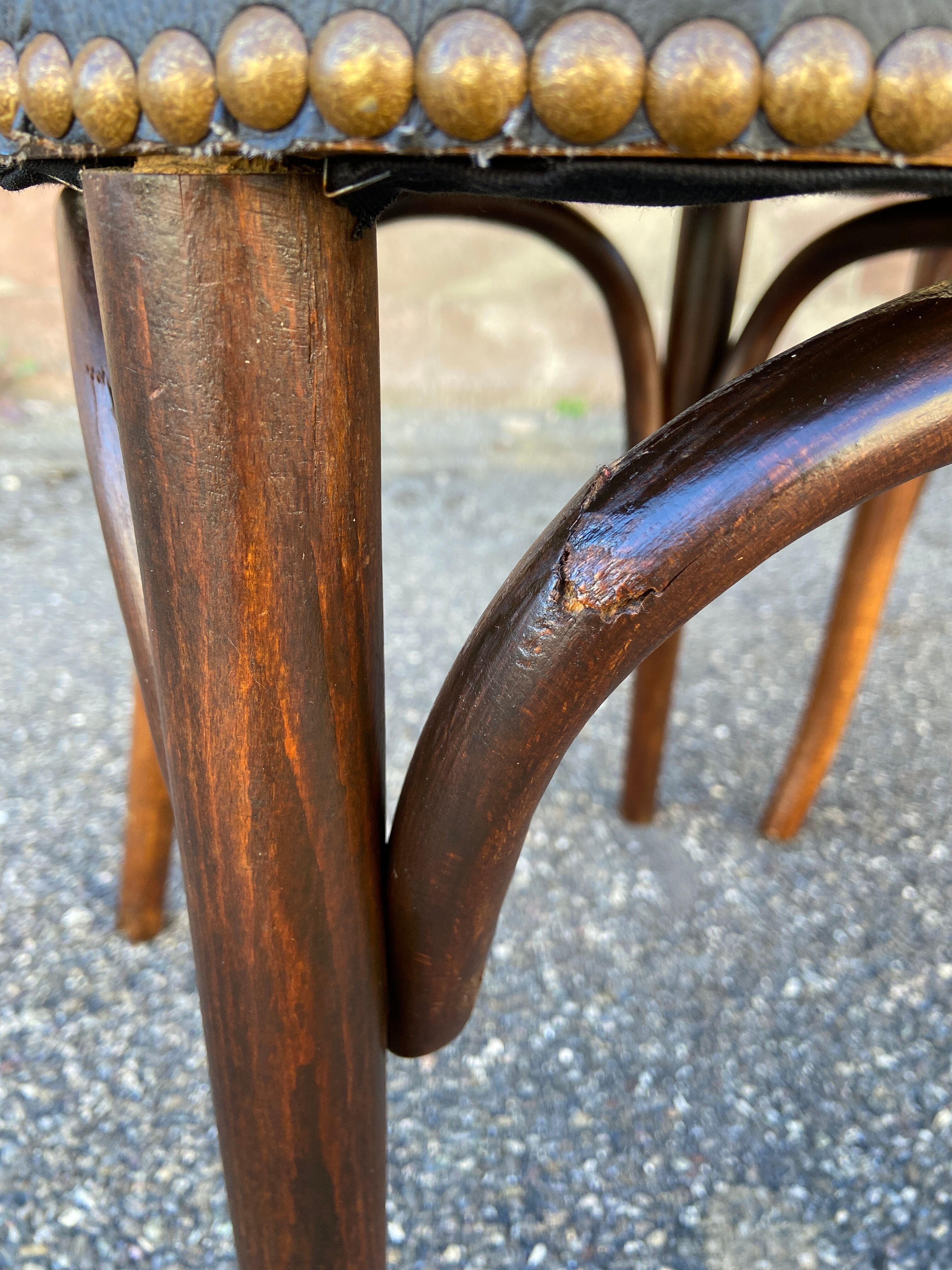 2 Restaurant chairs bent wood imitation vintage leather French bistro