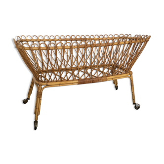 Vintage rattan cot