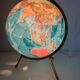 Globe vintage 1975 terrestre verre tripode doré Taride