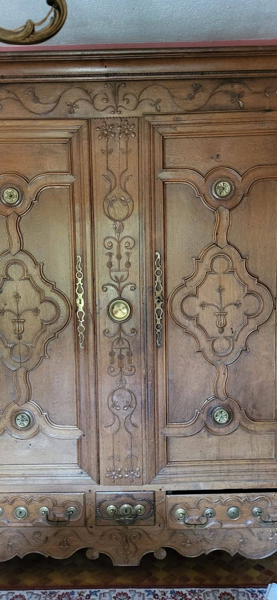Lorraine wardrobe in solid oak from 1850