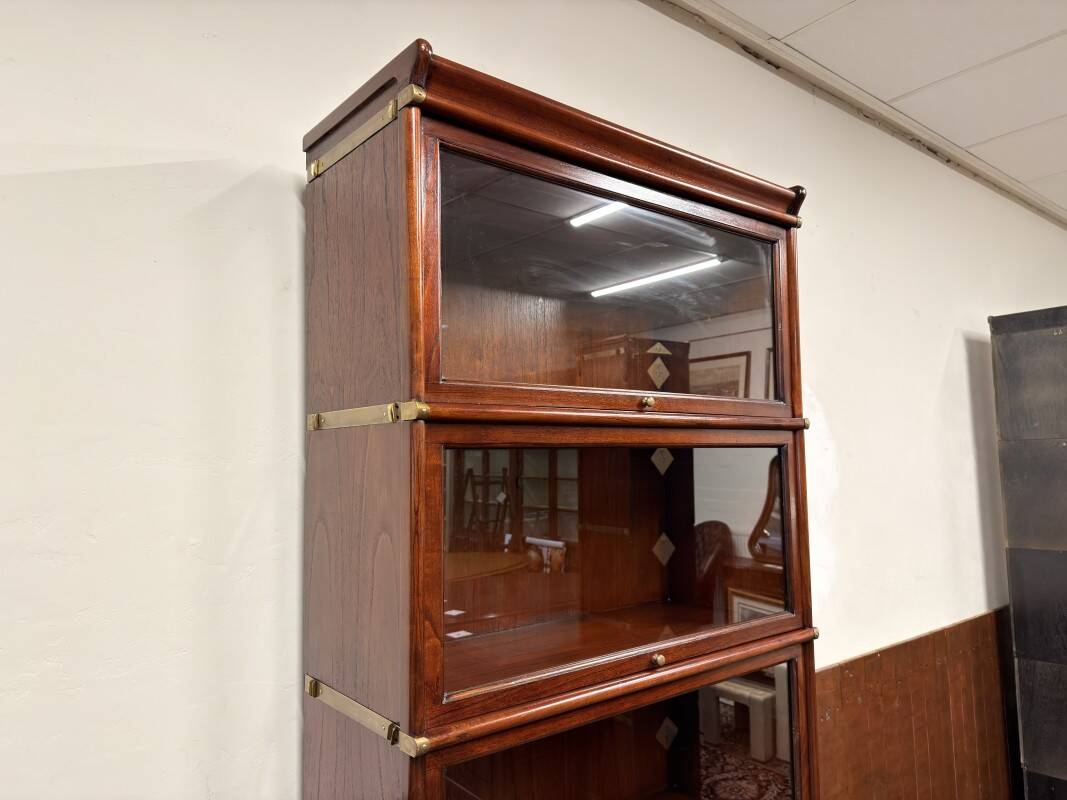 Original Globe Wernicke English Bookcase