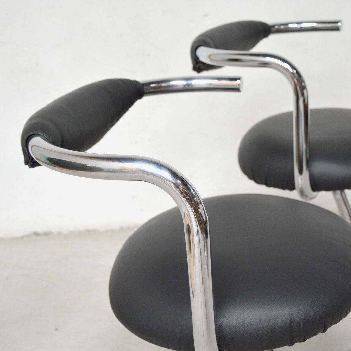 4 chaises Cobra par Giotto Stoppino, 1960
