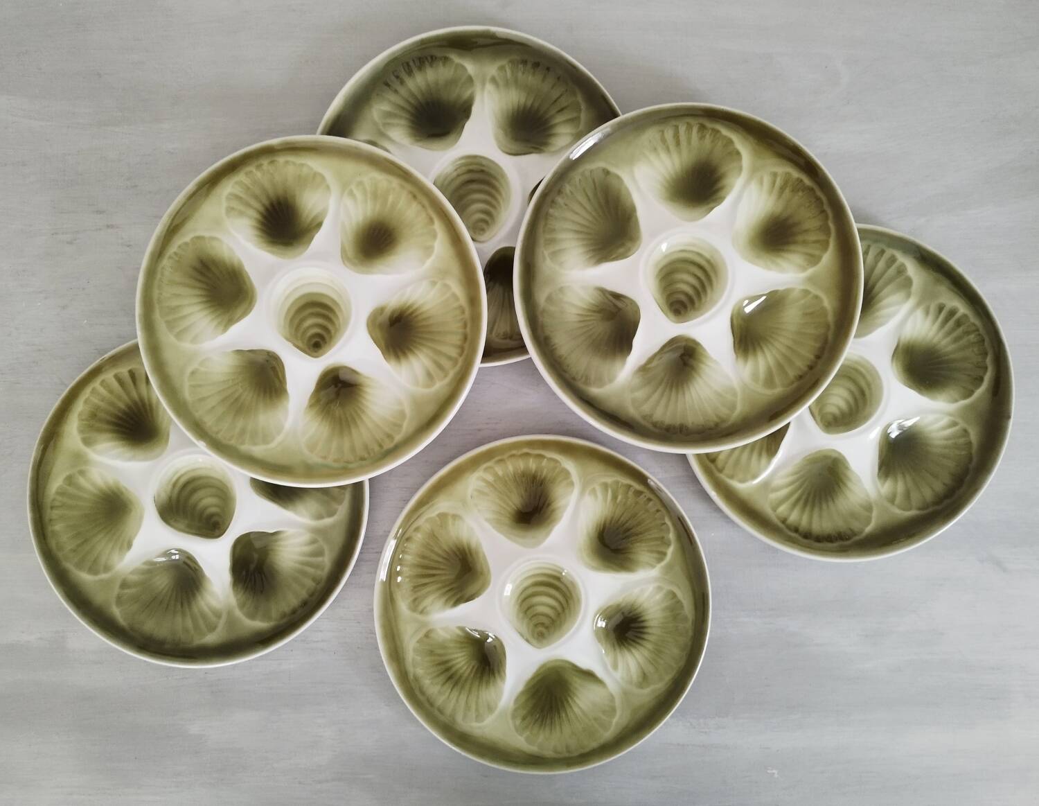 Plates Oysters Shellfish Earthenware Moulin des Loups Orchies