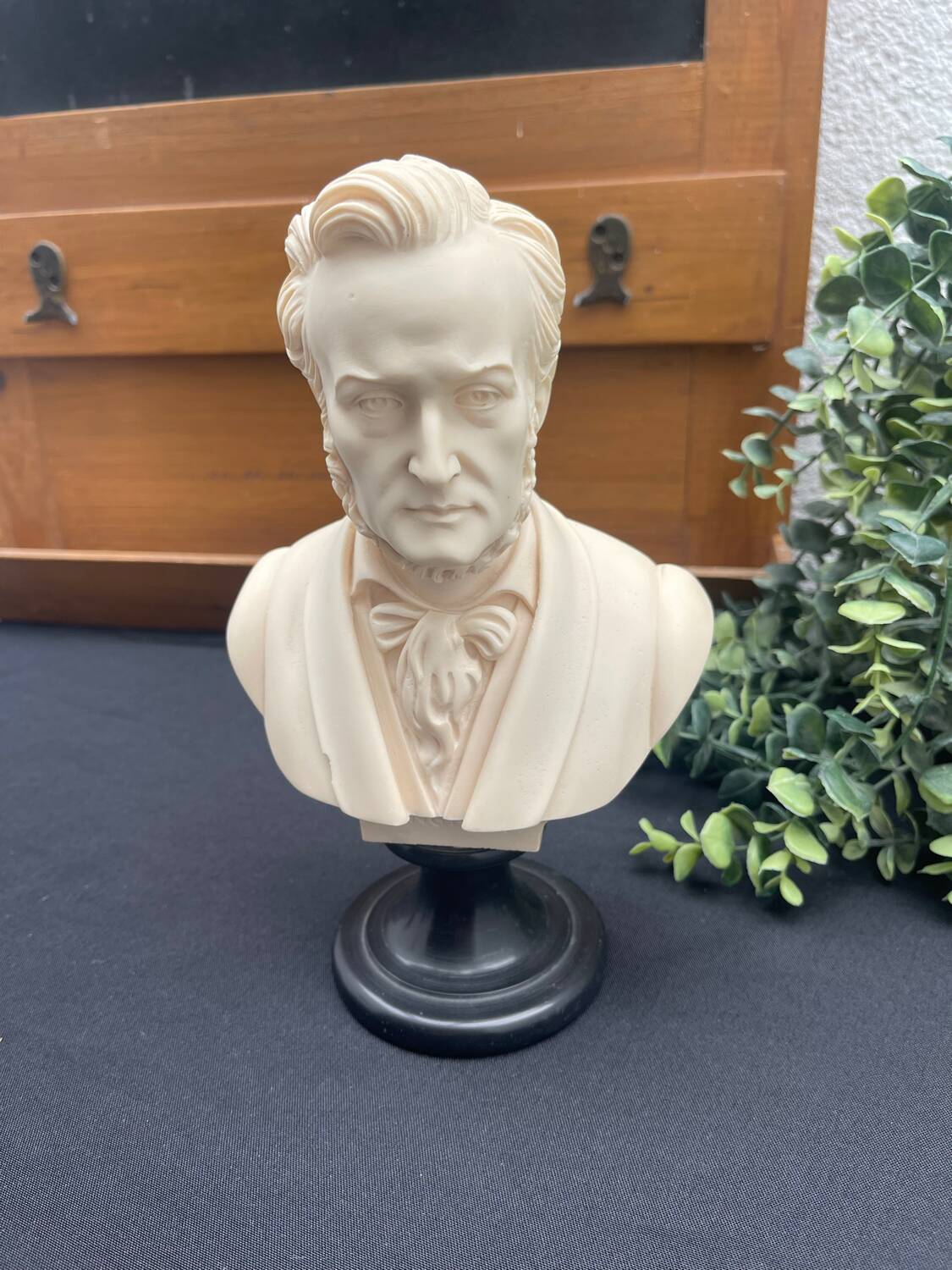 Resin bust of Wagner signed A. Giannelli Sculpture Year 60