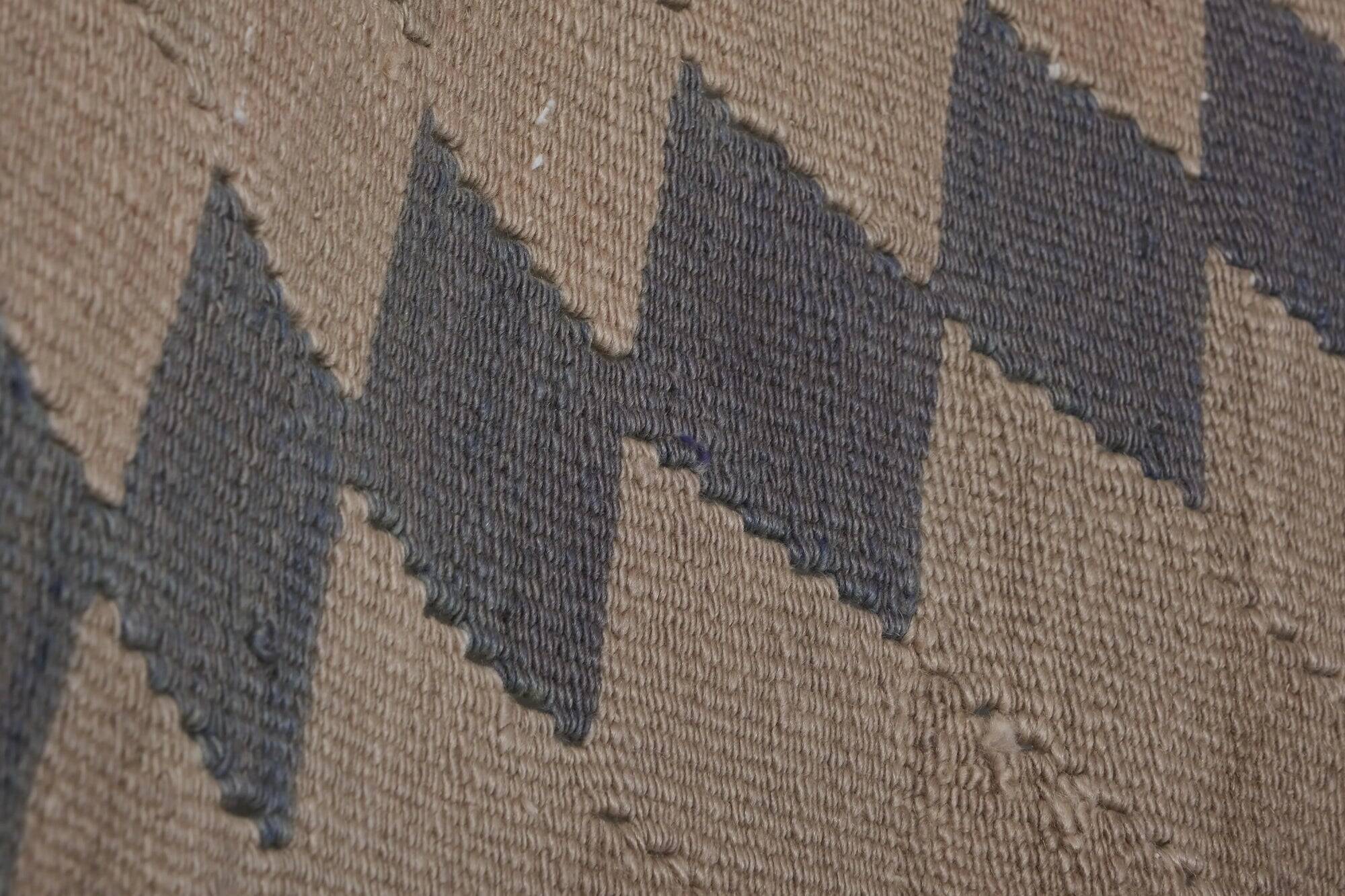 Vintage Turkish kilim, handwoven, 150x350 cm.