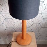 Solid beech table lamp with brown lampshade