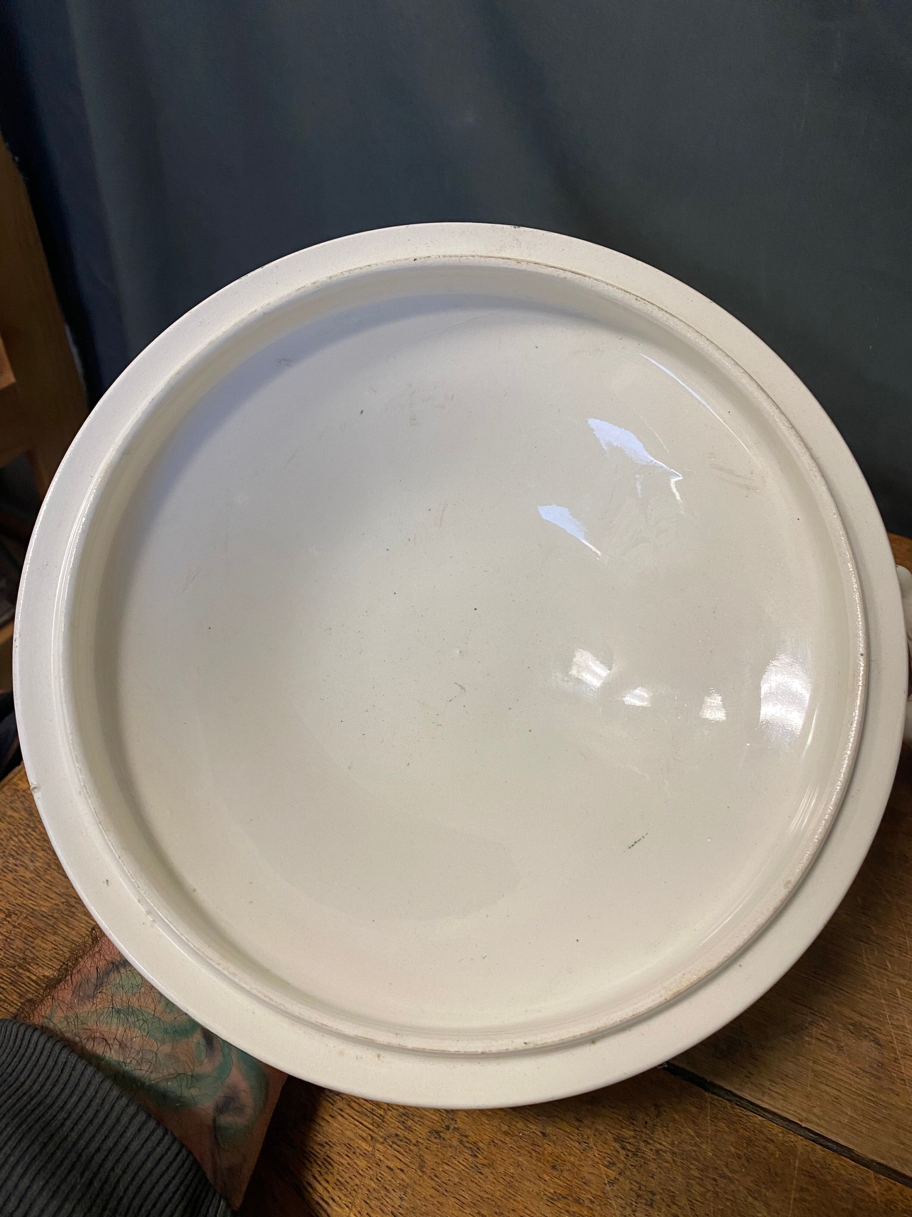 Ancient iron earth tureen, diameter 21 cm