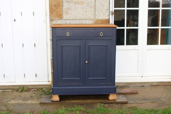 Buffet ancien en bois massif – Bleu profond & plateau bois