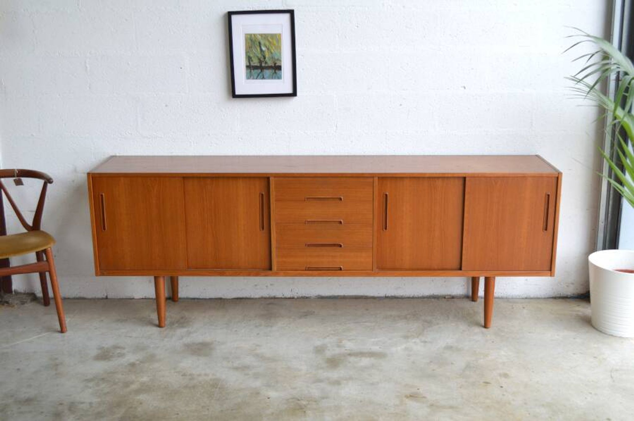 Enfilade en teck par Nils Jonsson 220 cm