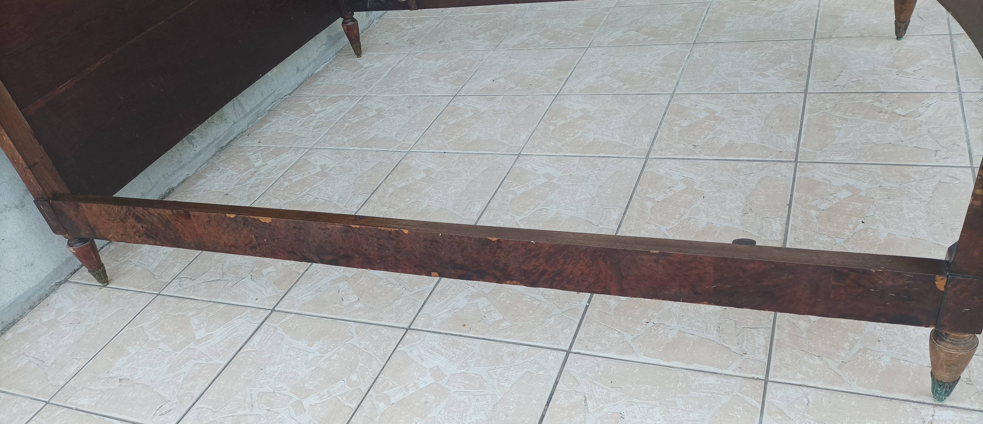 Louis XVI bed in thuja burl