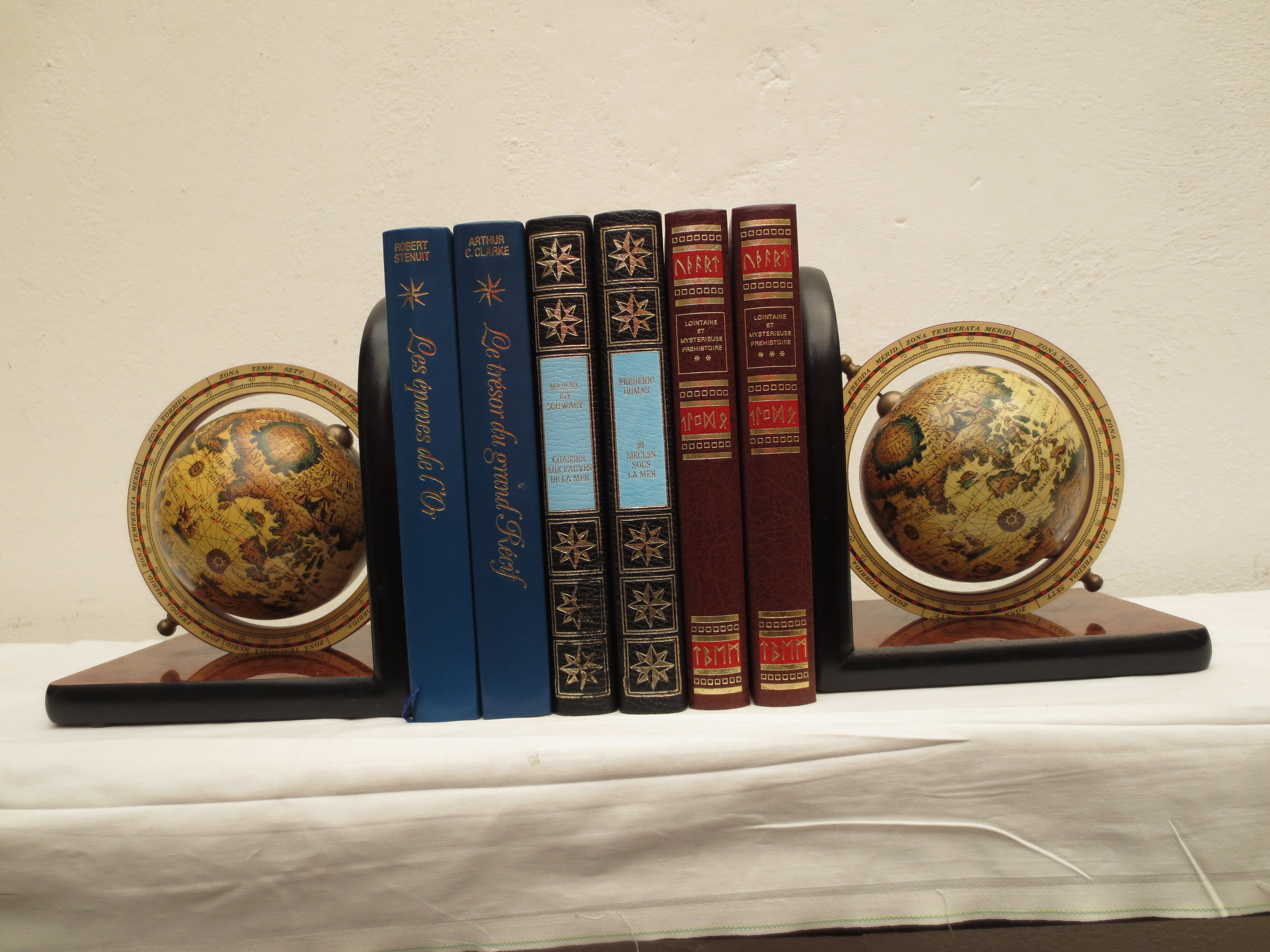 World pound-book greenhouse