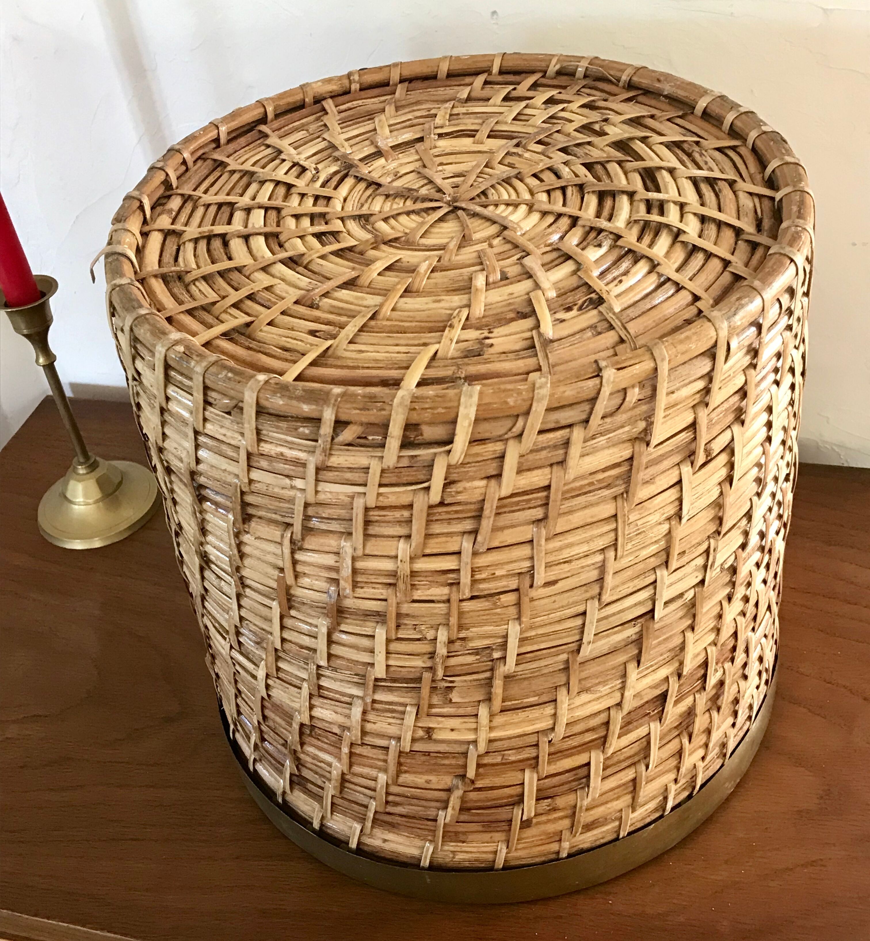 Roasted pot rattan and vintage brass