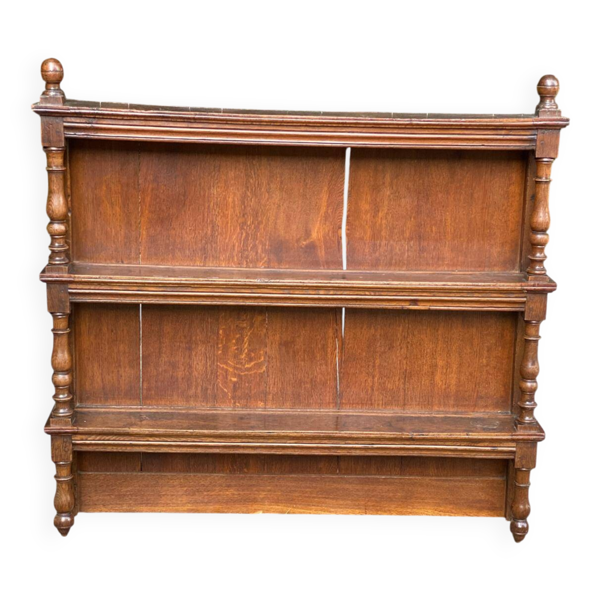 19th-century vintage oak bookshelf.