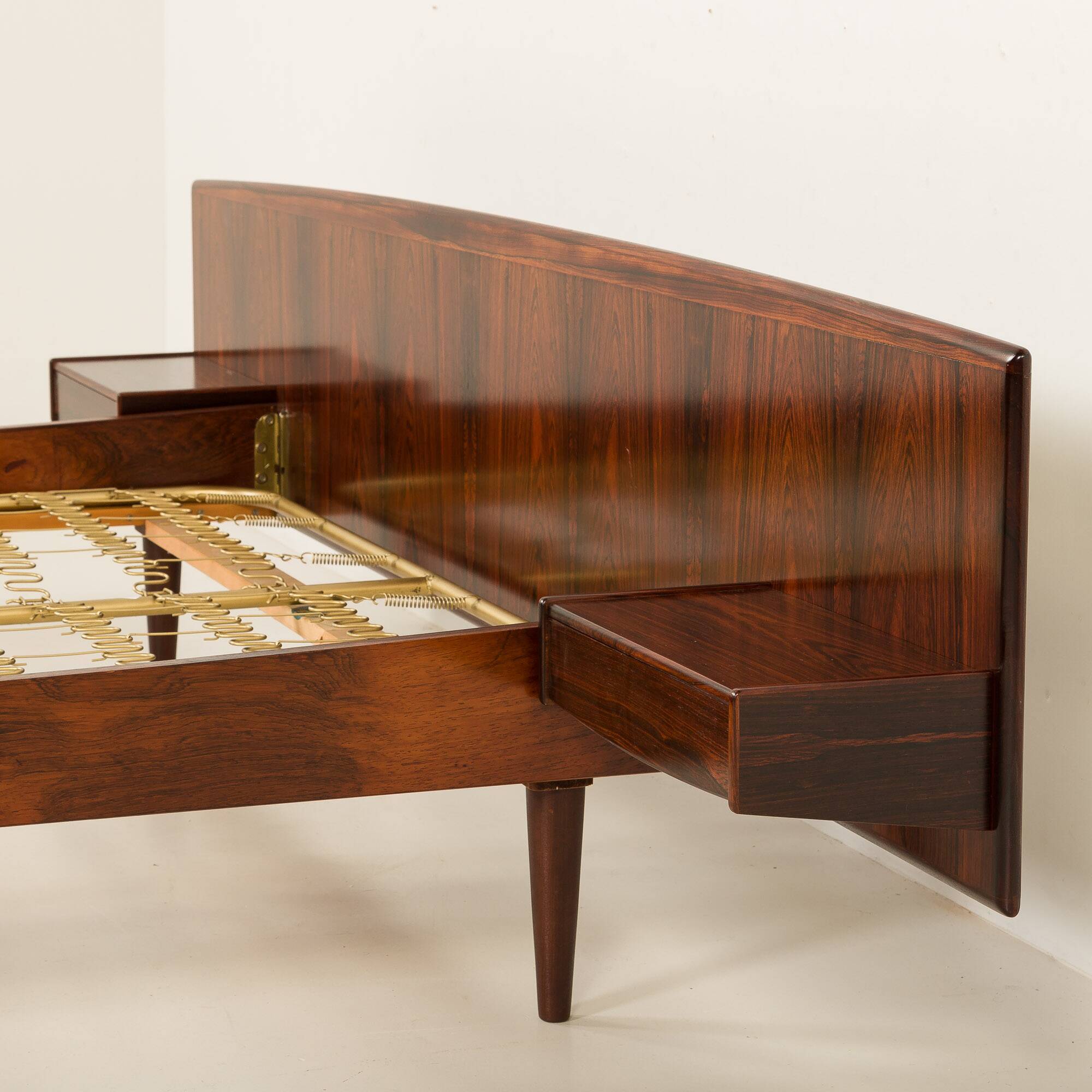 Scandinavian rosewood queen-size bed with bedside tables, Sannemanns, 1960s