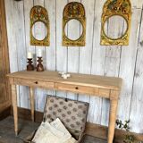 Raw wood console