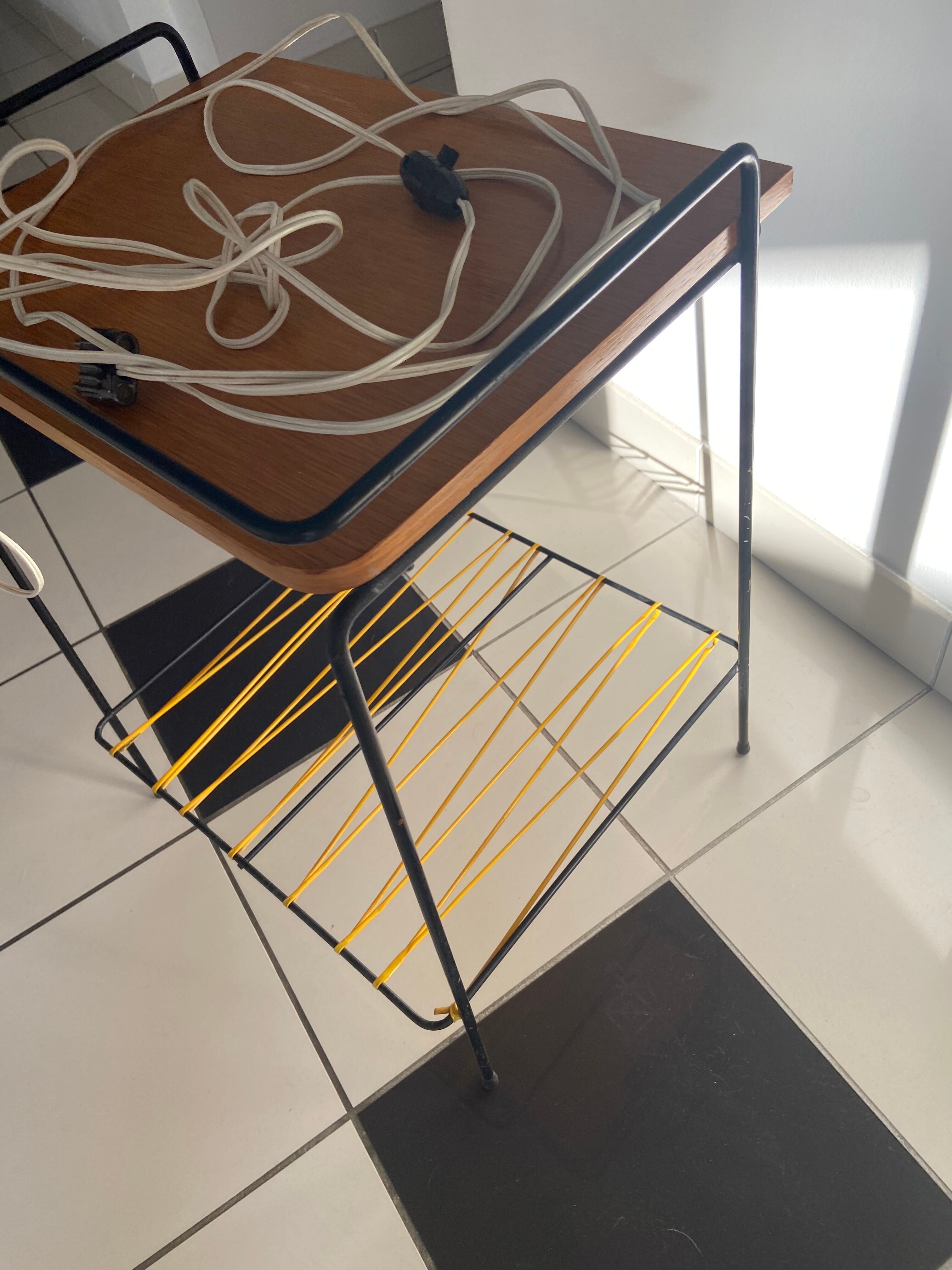 Floor lamp
