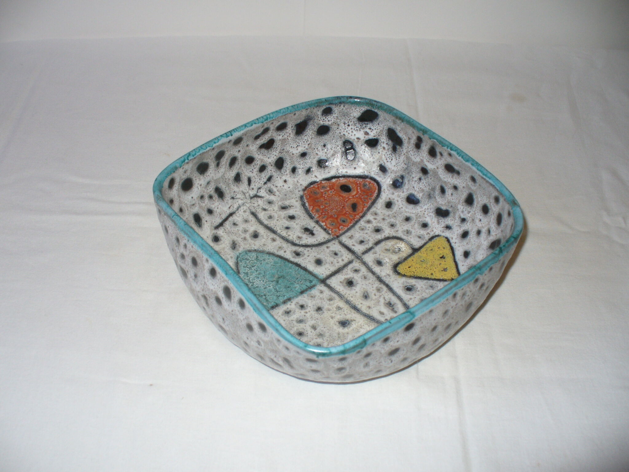 salad bowl - hyèvre ceramic fruit cup from the 50s