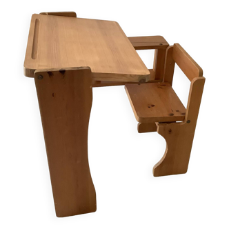 Foldable children's desk