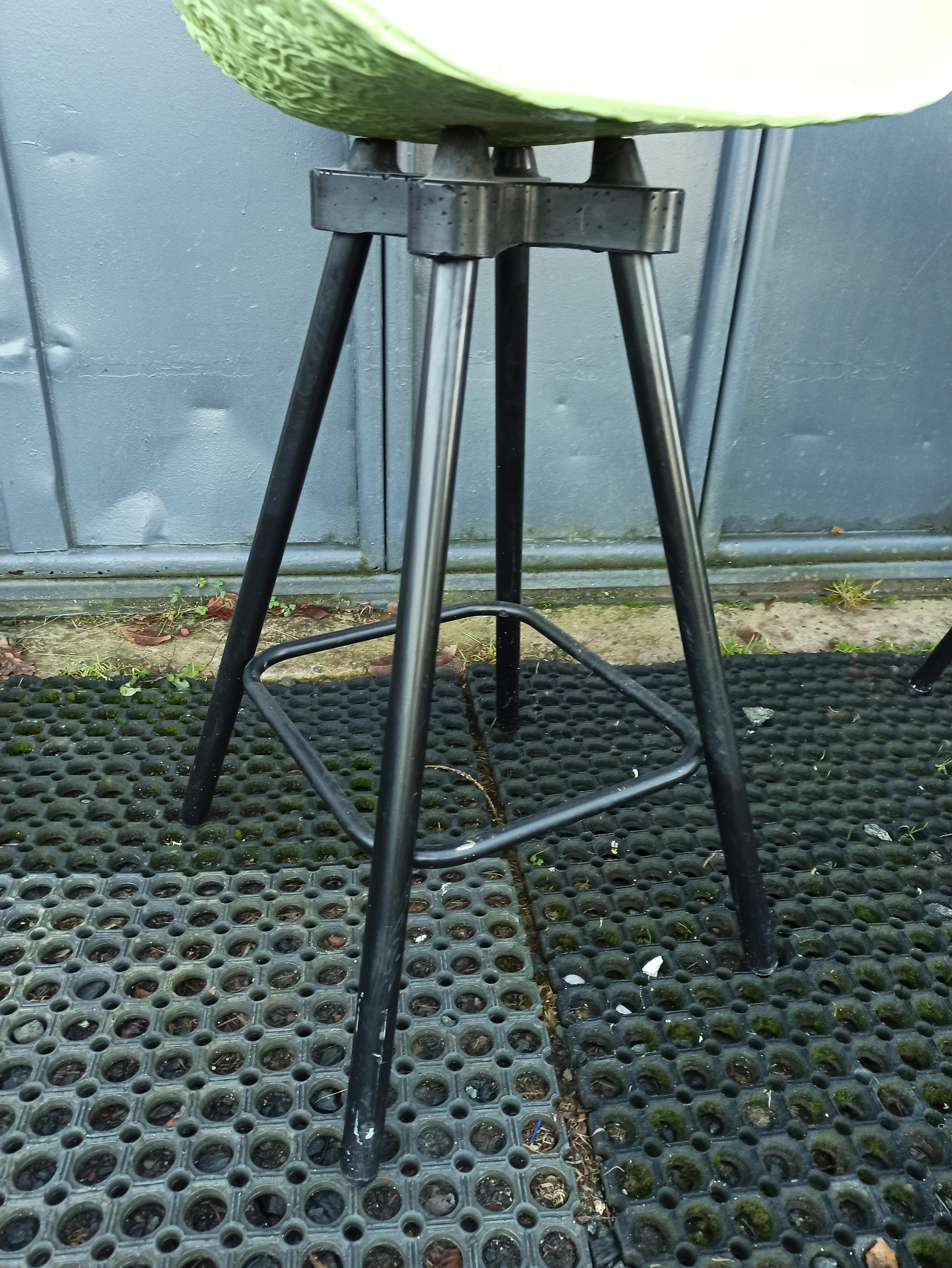 Pair of armchairs high bar stools Maximum