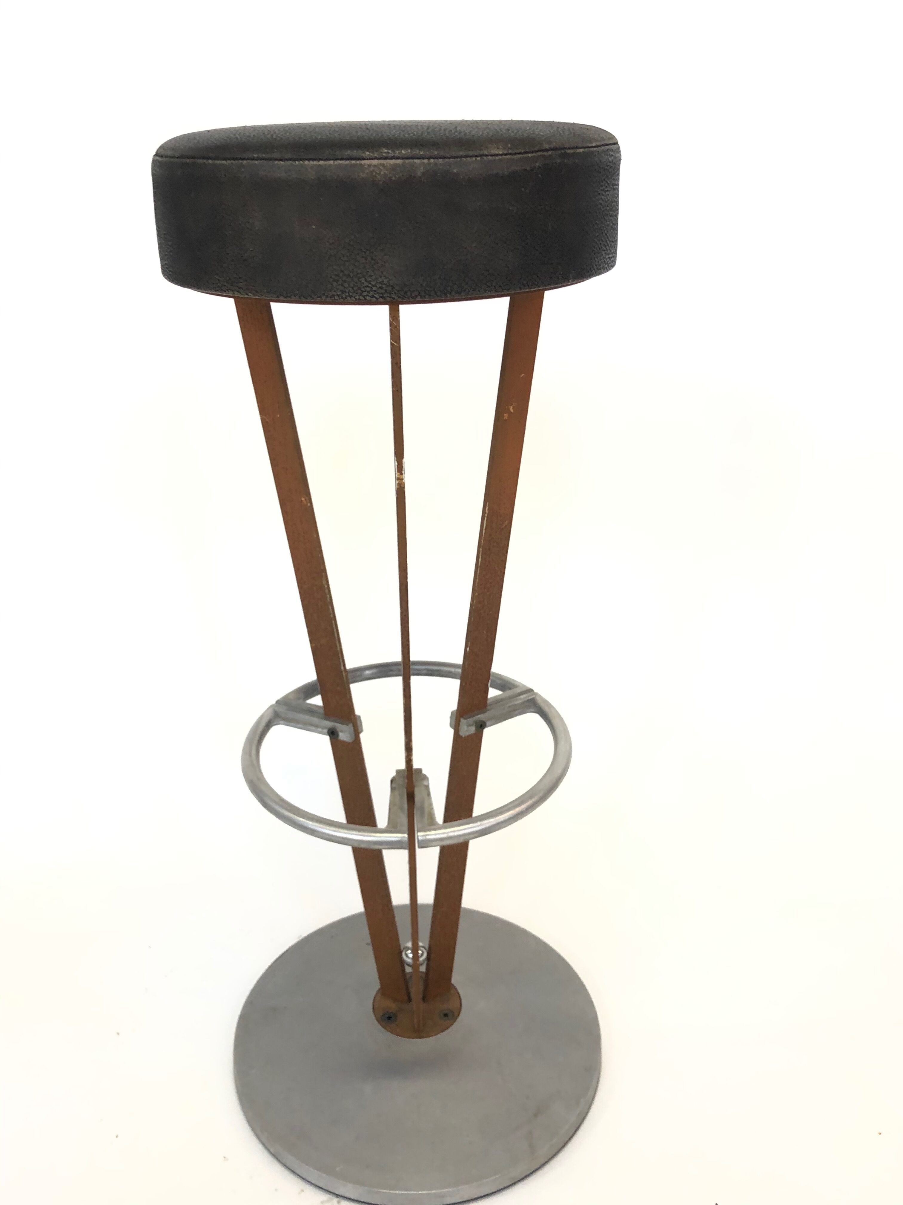 Industrial stool 80