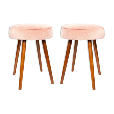 Ensemble de deux tabourets en velours rose bébé milieu du siècle, Europe, années 1960