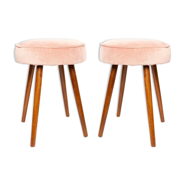 Ensemble de deux tabourets en velours rose bébé milieu du siècle, Europe, années 1960