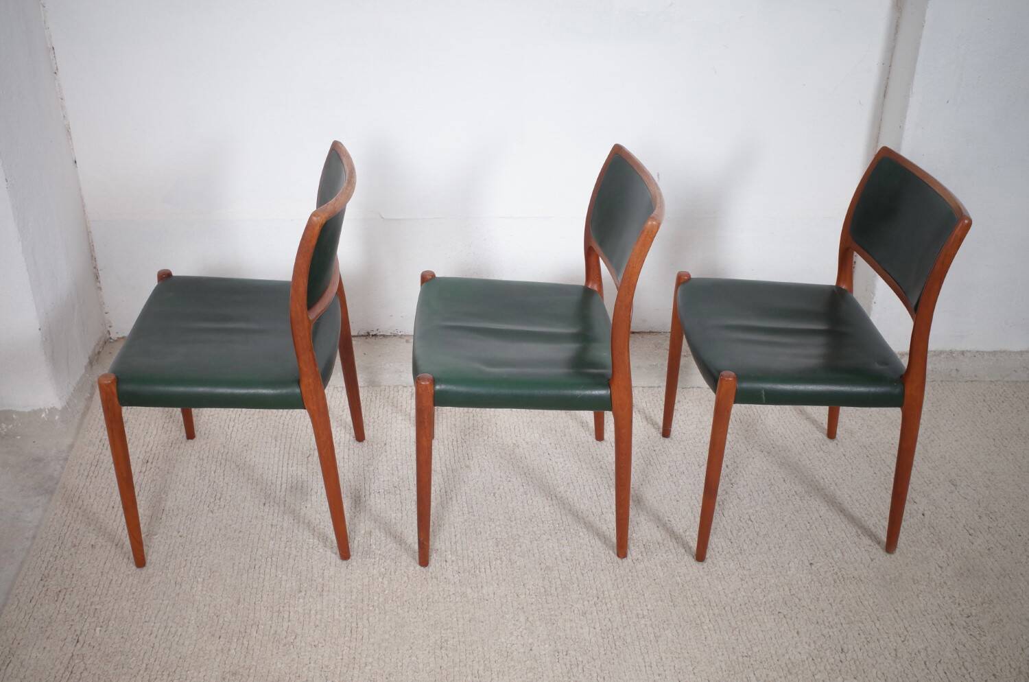 3 x chaises Niels Møller modèle 80