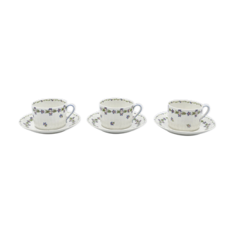 Trois tasses et sous tasses à thé en porcelaine de Limoges Haviland décor au barbeau