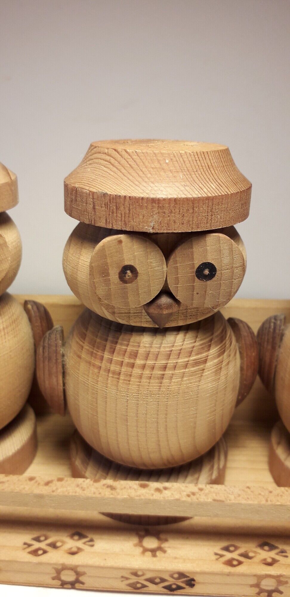 Set of 3 wooden spice pots, salters, owl shape