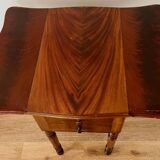 Table de chevet XIXème siècle en acajou