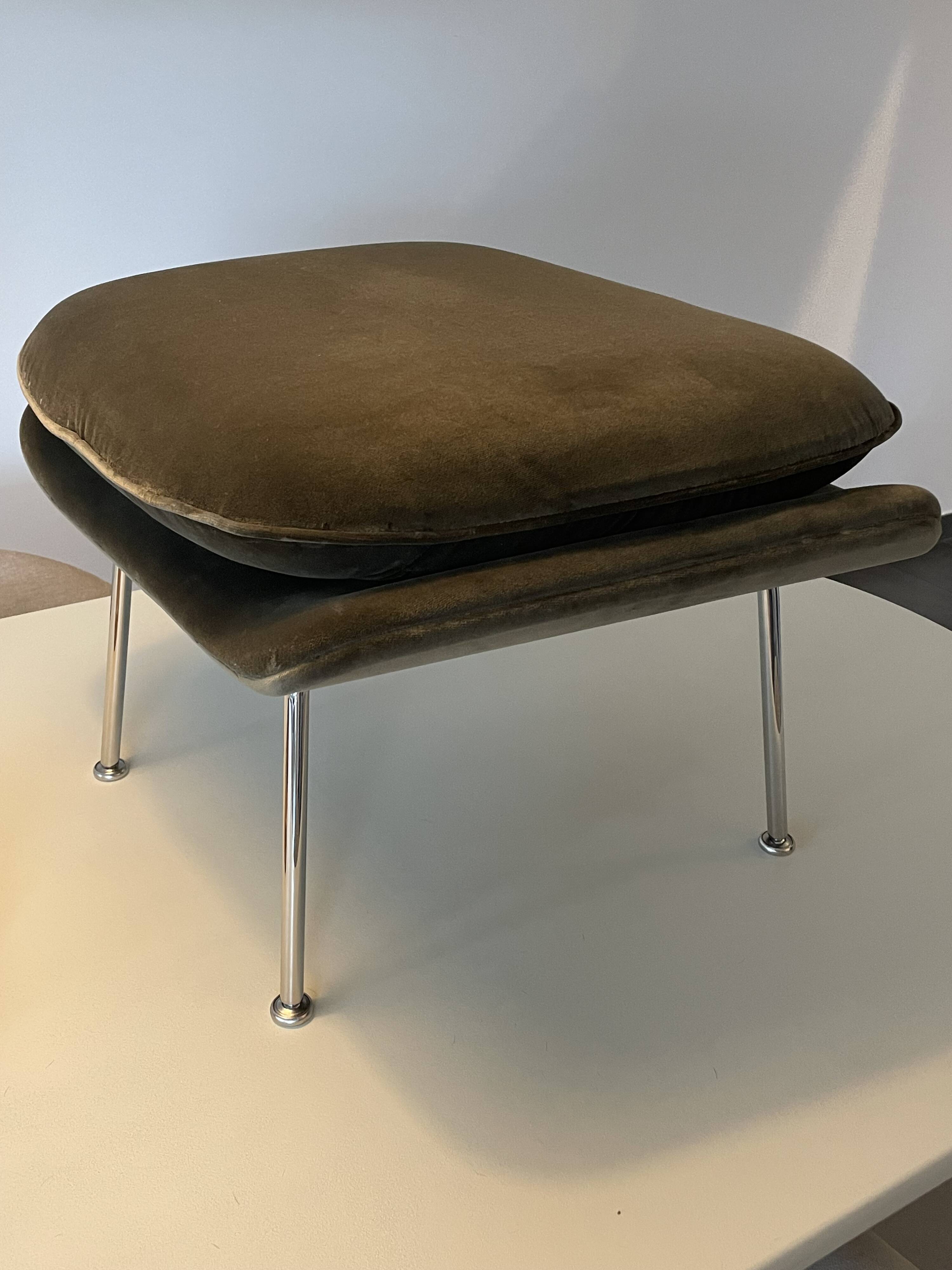 Ventre ottoman – Collection Knoll – Eero Saarinen