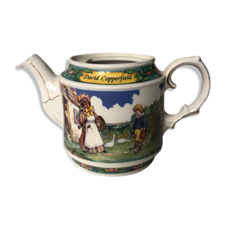 David Copperfield-themed porcelain teapot