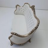 Louis XV salon in white and gold with tufting - Handmade in beech wood.