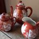 Théière, son sucrier et son pot en porcelaine japonaise ethnique vintage