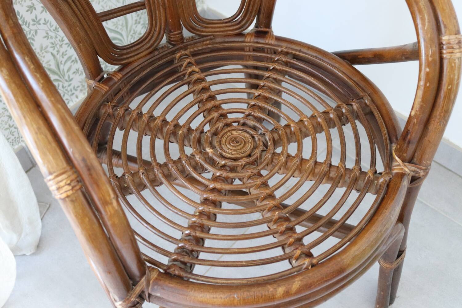 Fauteuil feuille bambou et rotin 1970 vintage