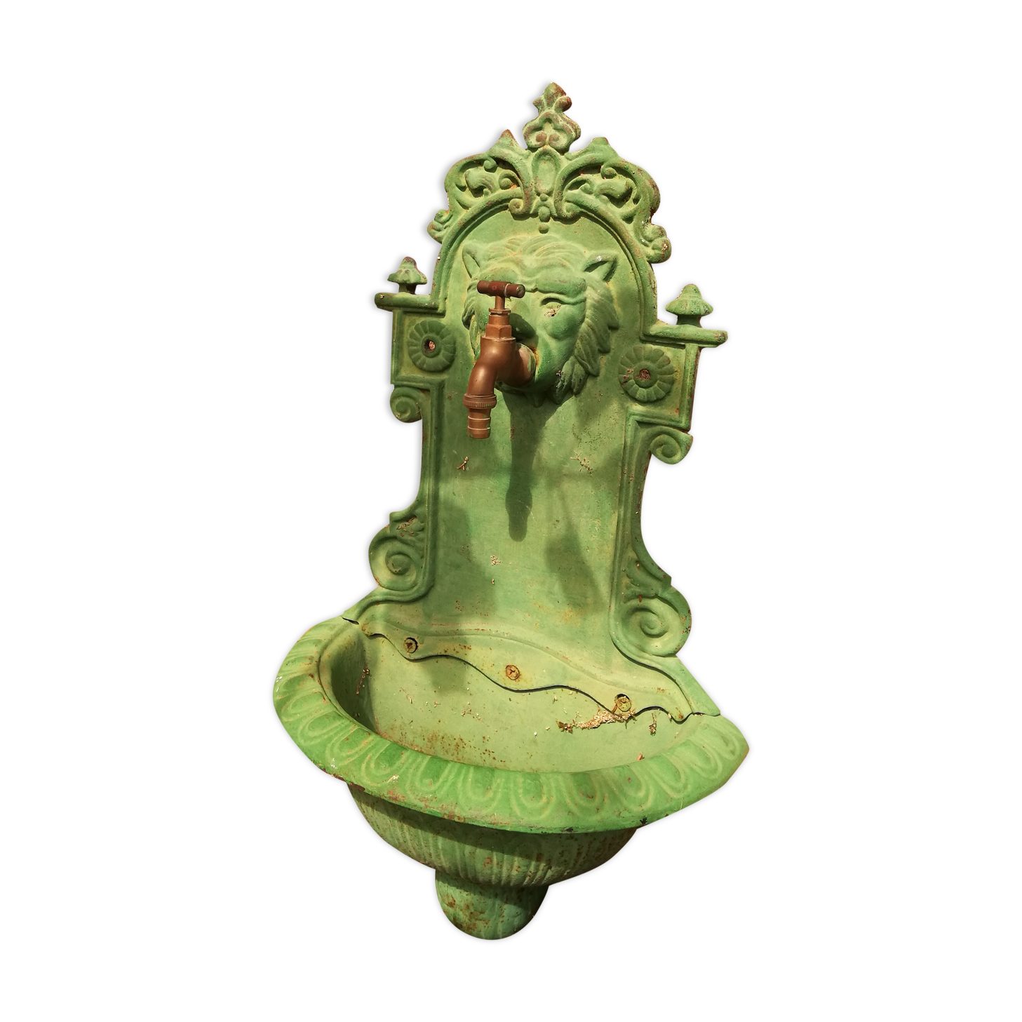 Cast-iron fountain