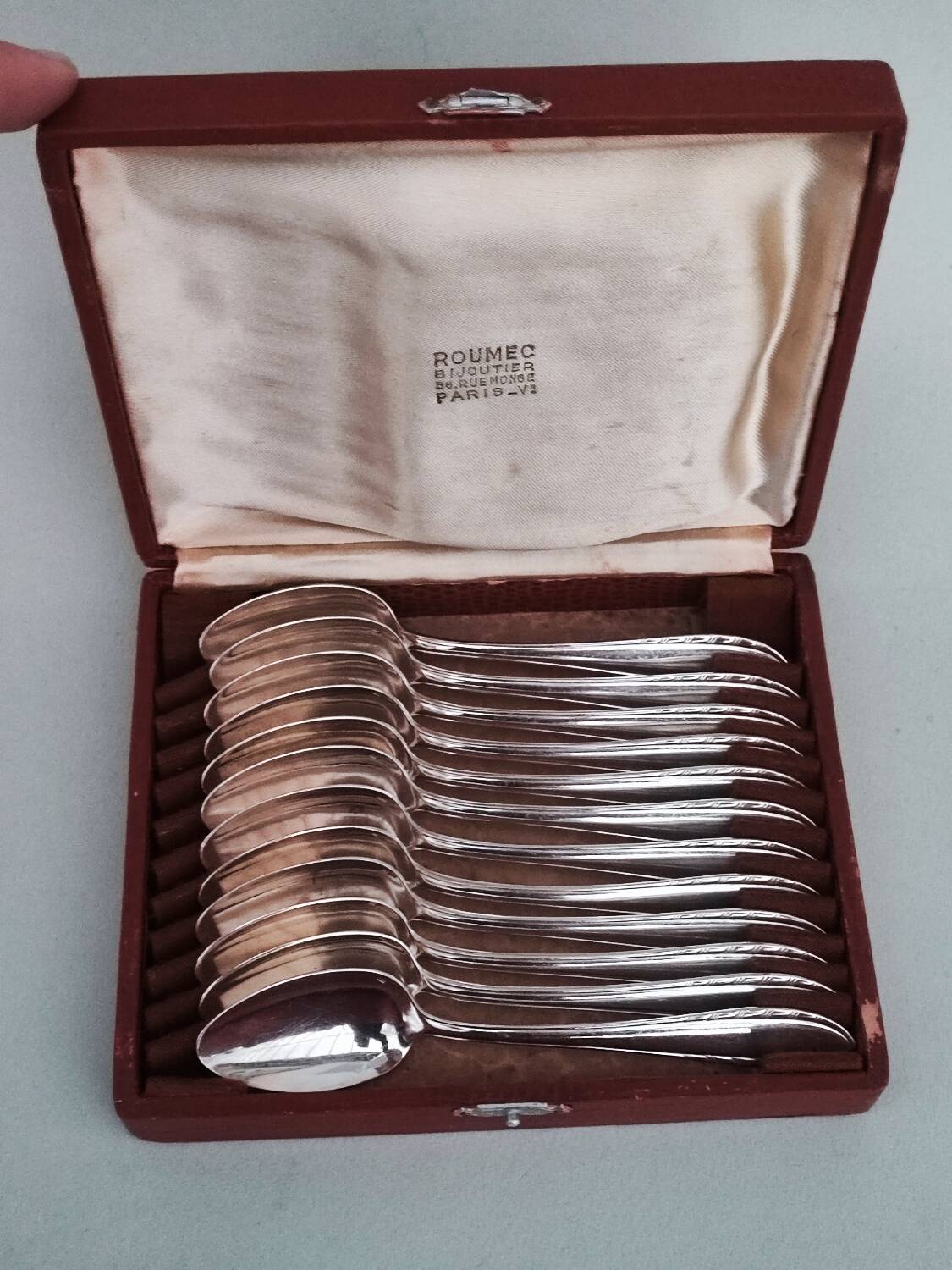 12 silverplated teaspoons
