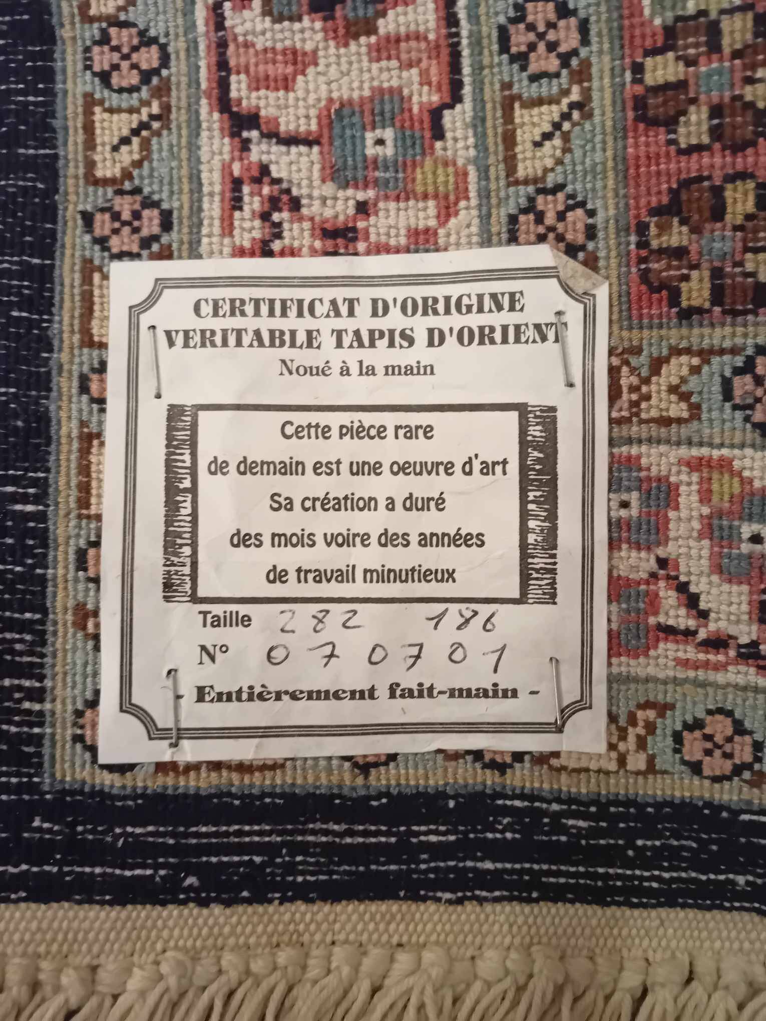 Handmade silk cashmere rug 282×186cm
