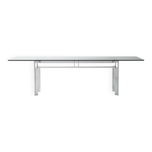 Table à manger en acier