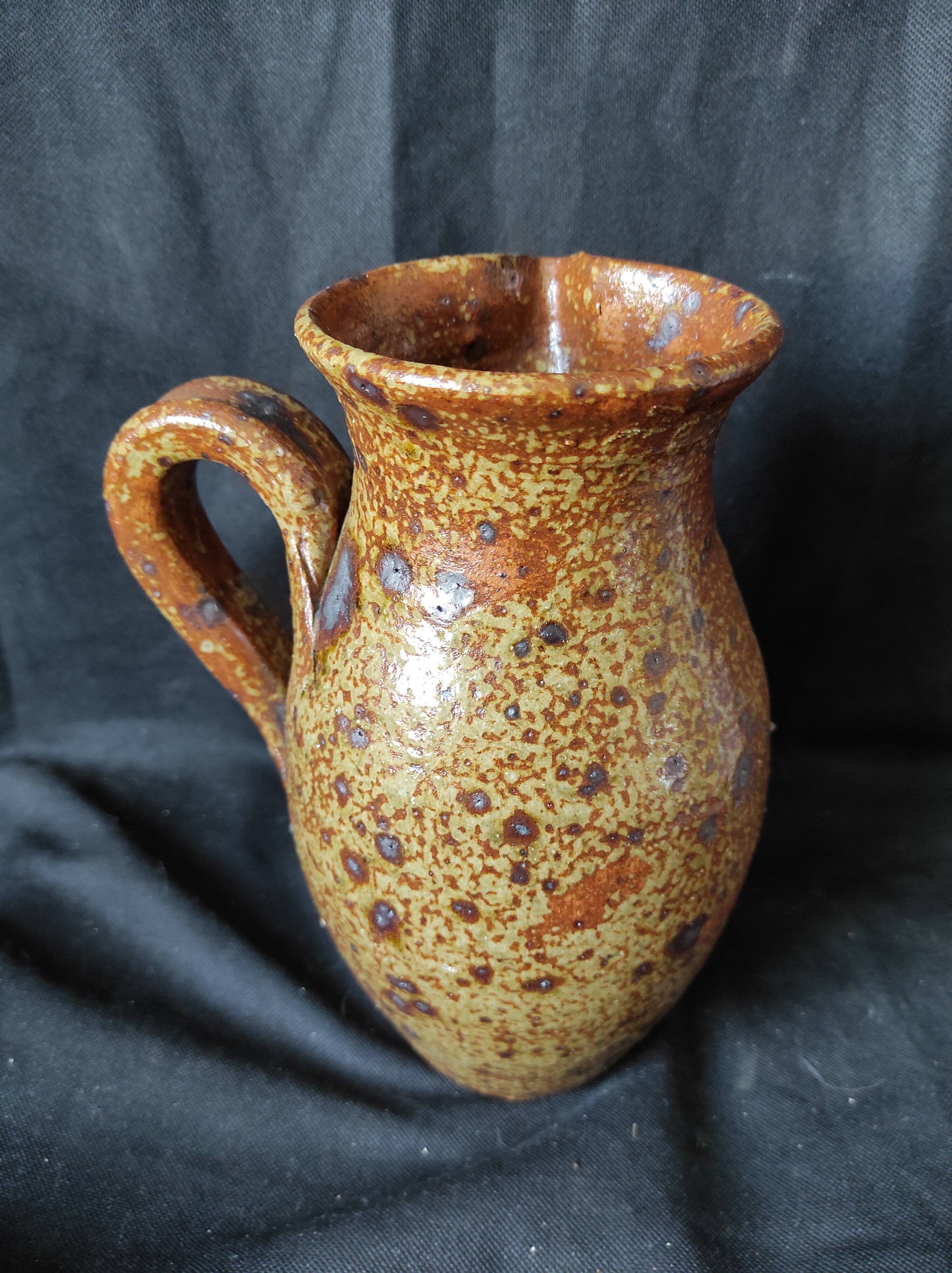 The terminal/jug in pyrite gres